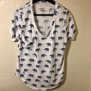 Elephant print tee